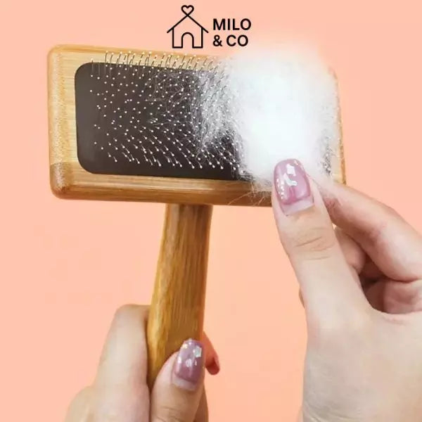 wooden comb for dogs and cats 02