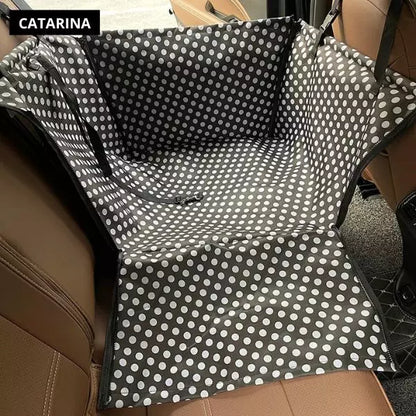 dog car seat catarina black with white dots